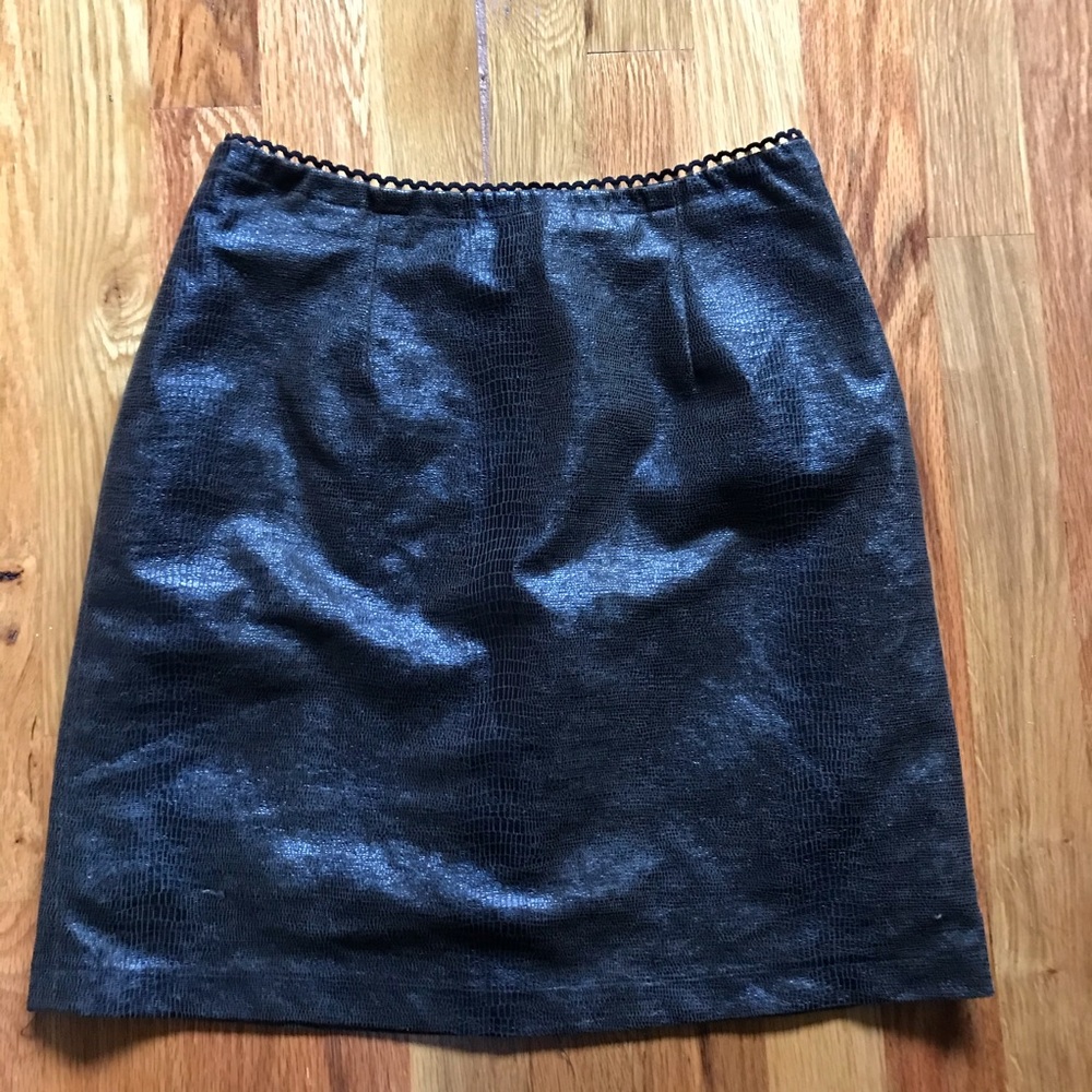 Dark brown crocodile print textured pencil skirt